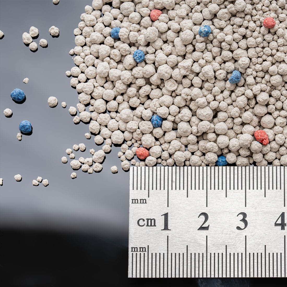 Żwirek dla kota bentonitowy 10kg 100% naturalny ekologiczny LAWENDOWY BEZPYŁOWY - obrazek 4